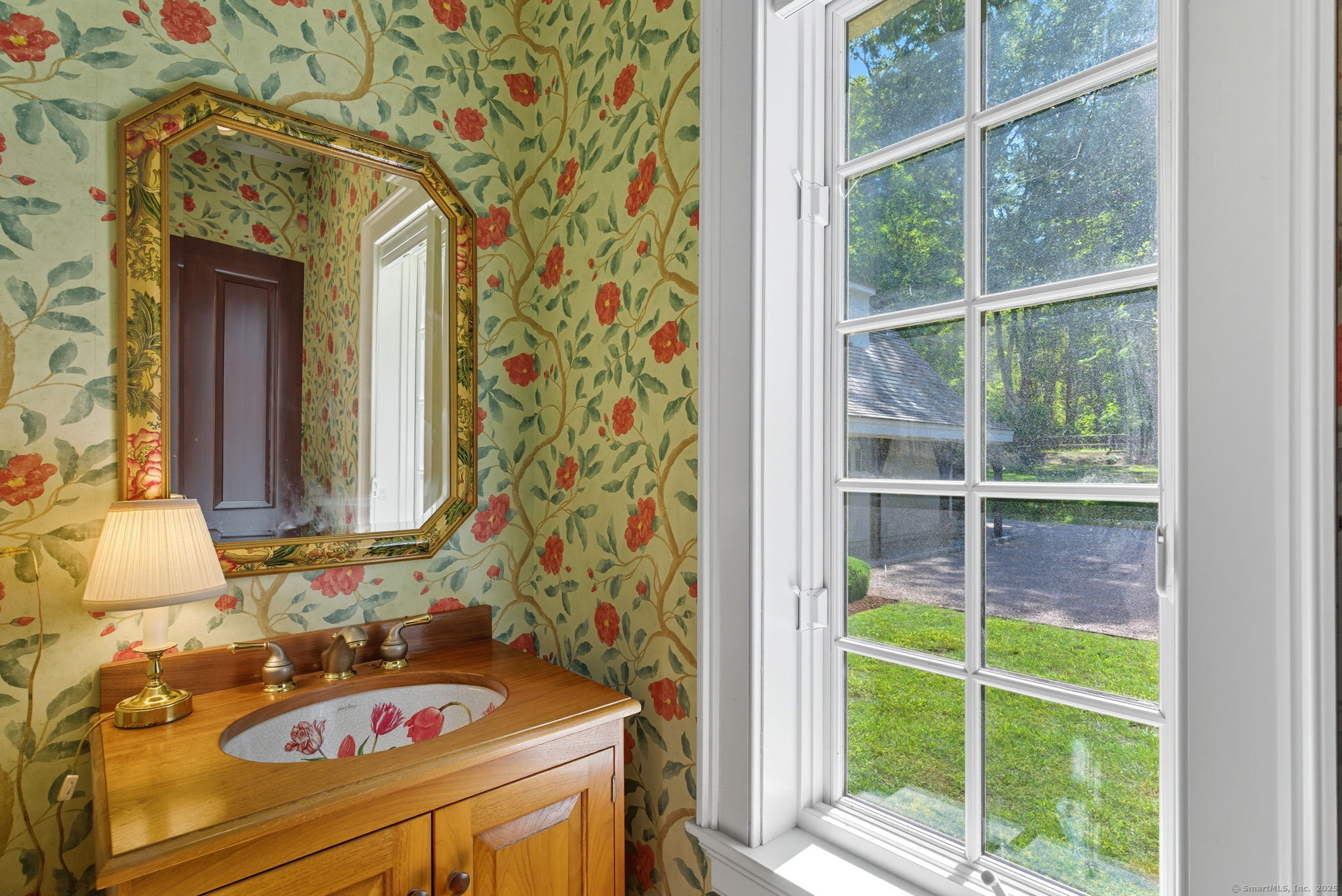 Old Lyme, Connecticut 06371, United States, 4 Bedrooms Bedrooms, ,4 BathroomsBathrooms,Residential,Active,130822