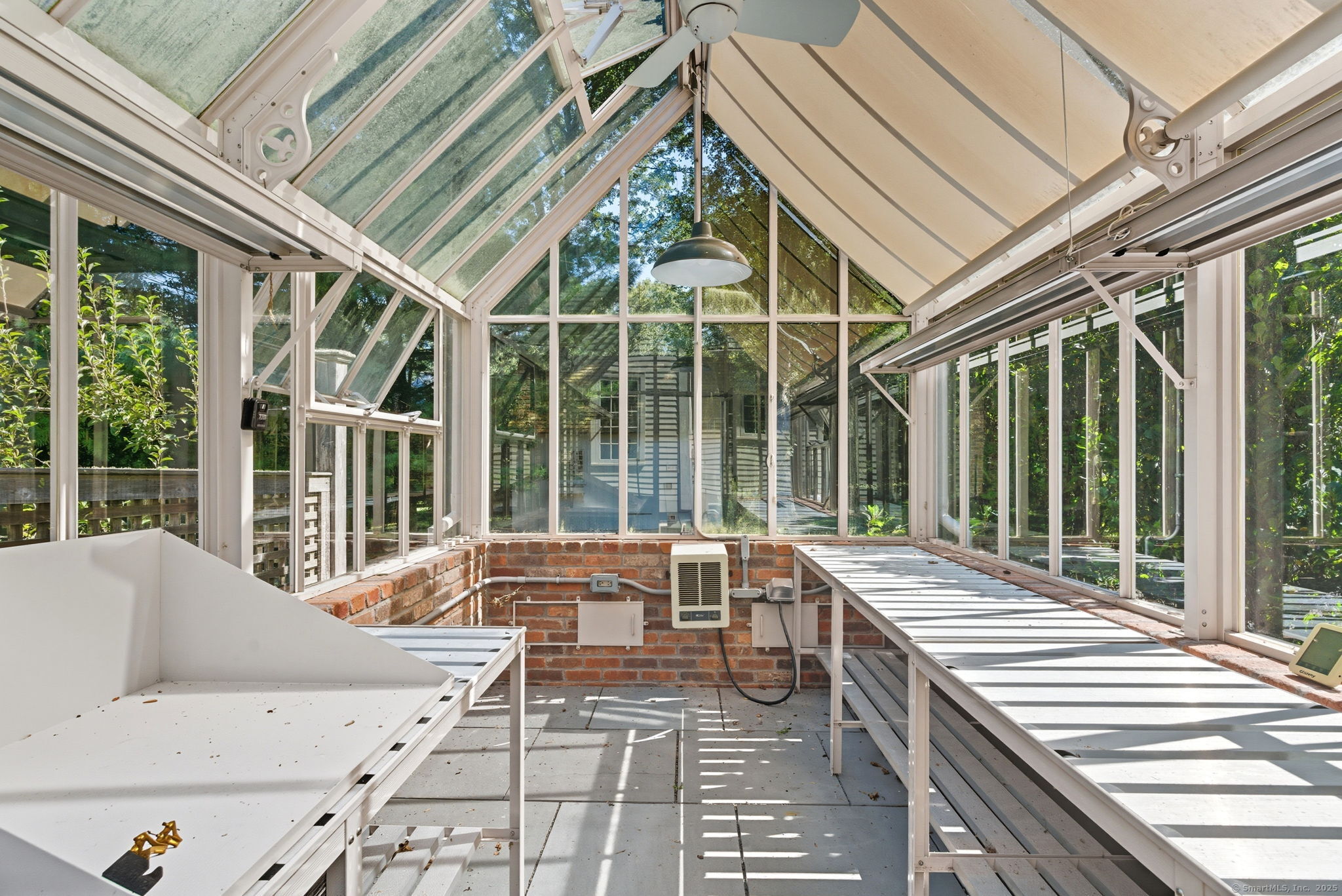 Old Lyme, Connecticut 06371, United States, 4 Bedrooms Bedrooms, ,4 BathroomsBathrooms,Residential,Active,130822