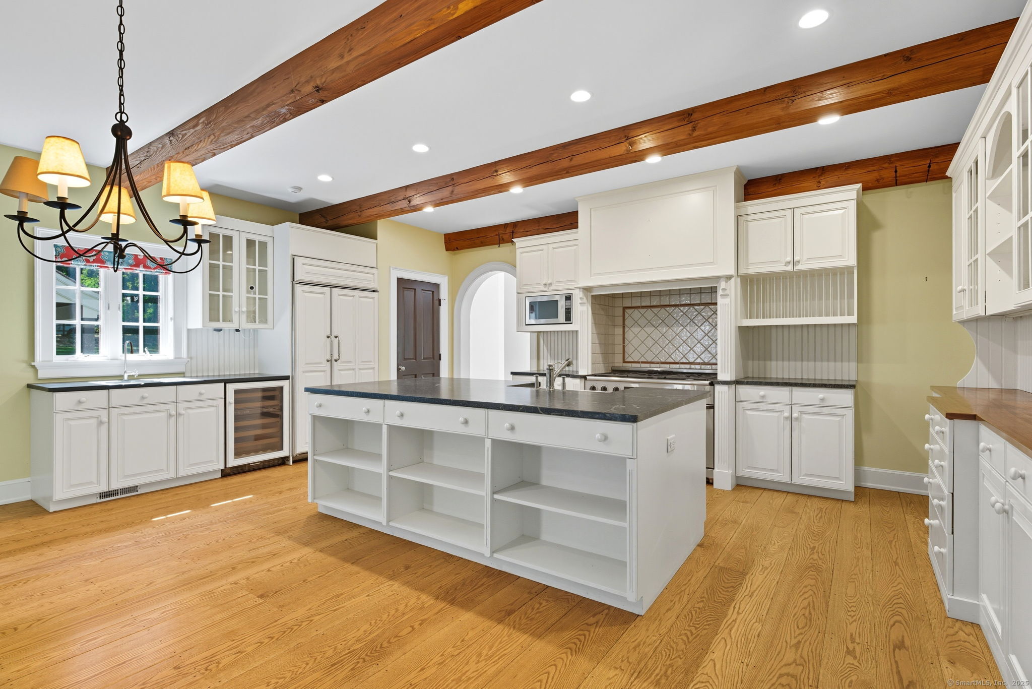 Old Lyme, Connecticut 06371, United States, 4 Bedrooms Bedrooms, ,4 BathroomsBathrooms,Residential,Active,130822