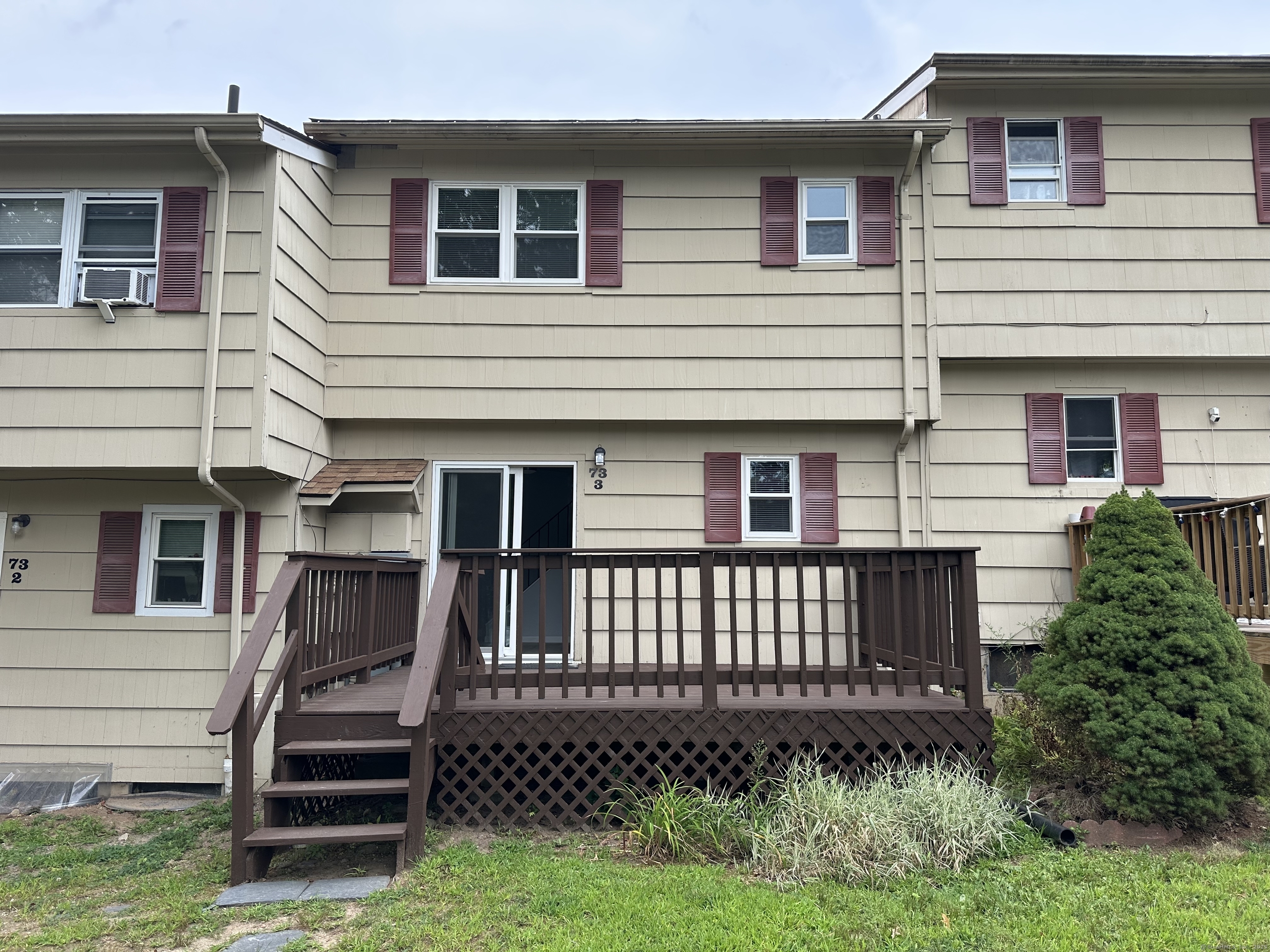 73 Lantern Park Drive 3