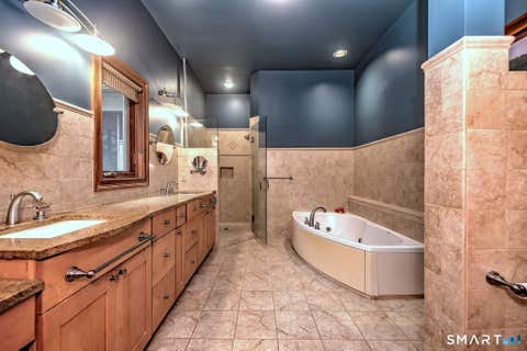 Tiny photo for Killingworth, CT 06419 (MLS # 24201234)