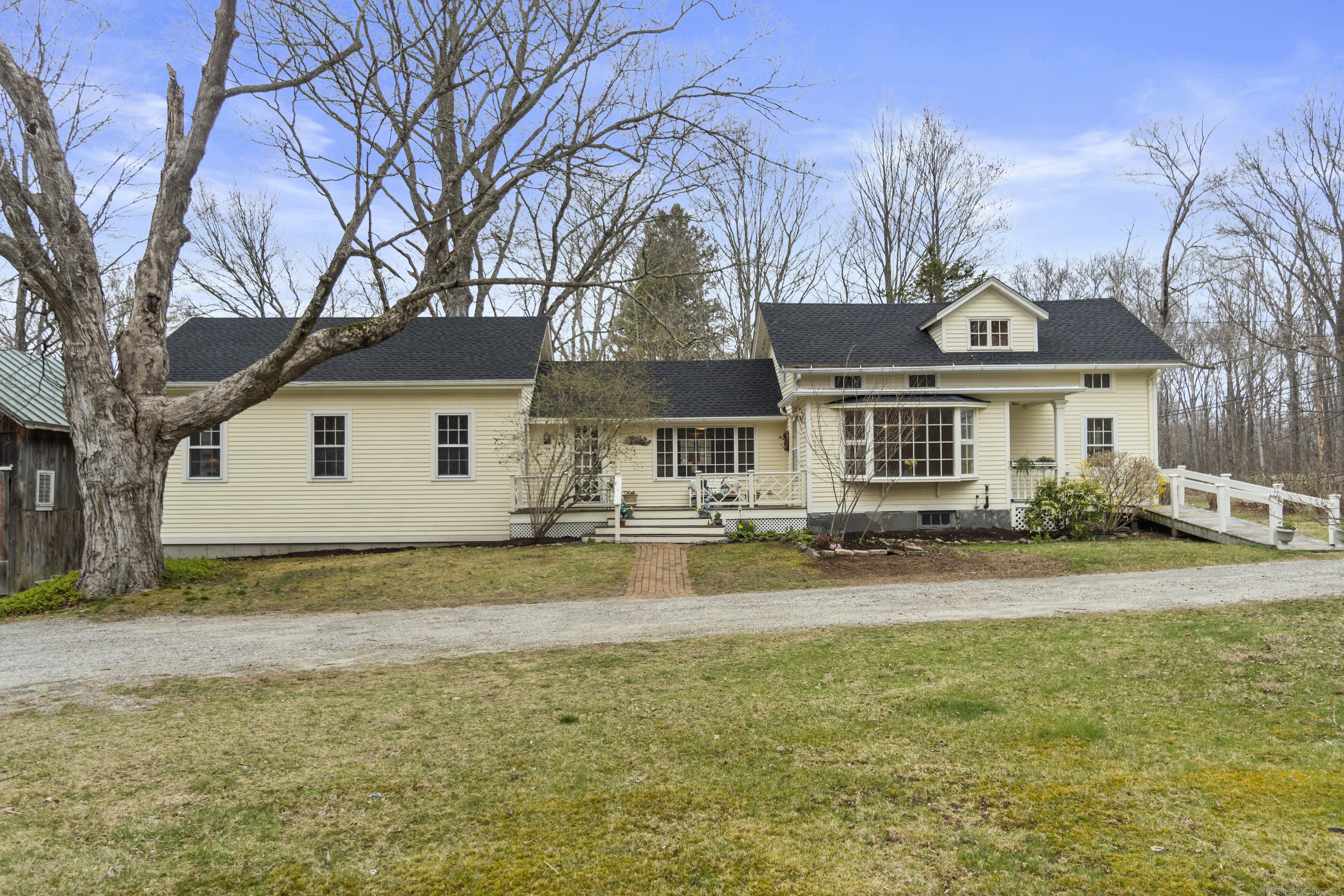 84 Roast Meat Hill Road, Killingworth, Connecticut image 2