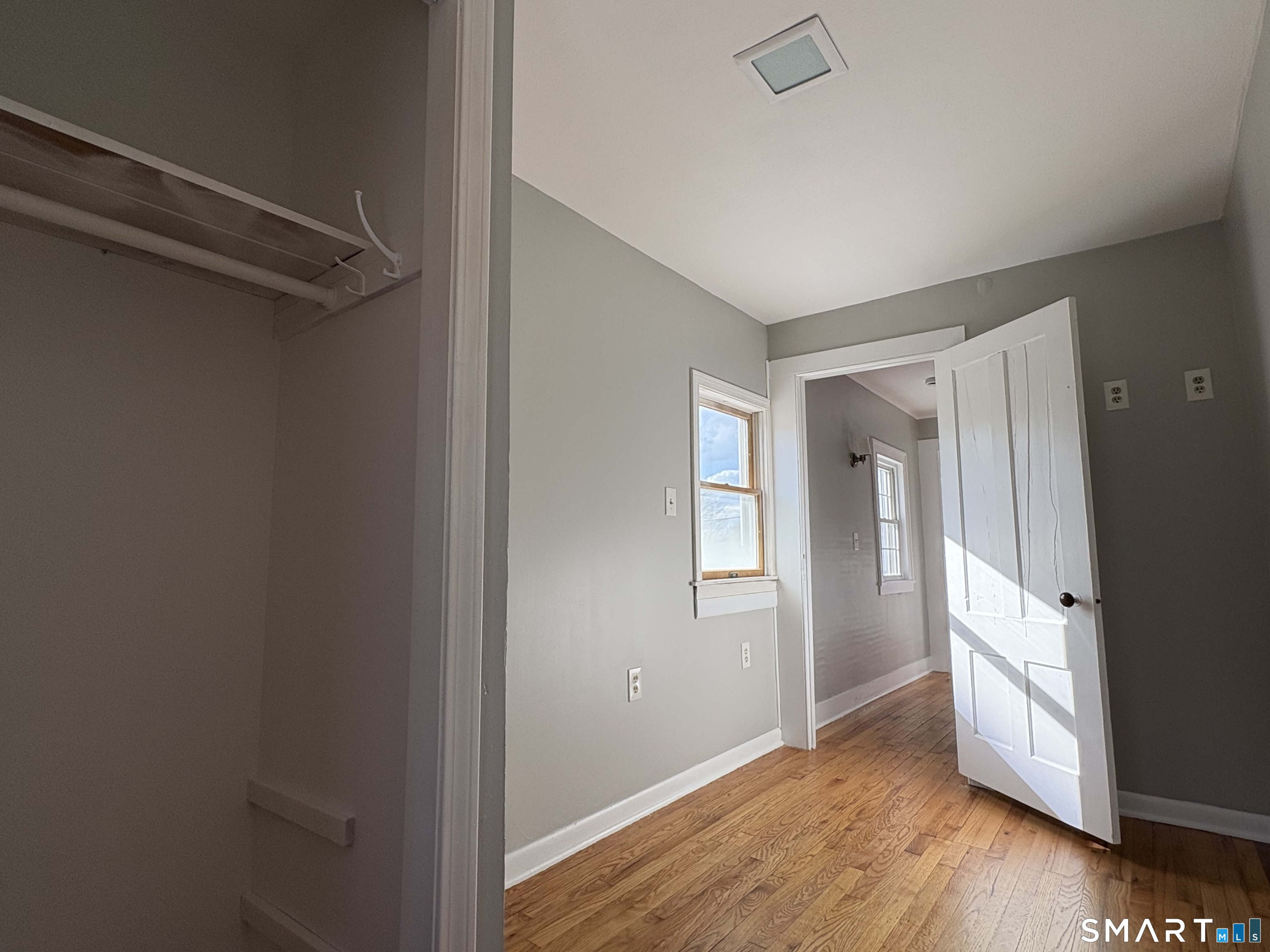 548 Main Street 2