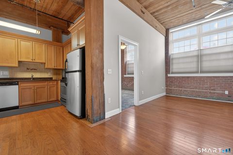 Tiny photo for 10 Main Street #102, Berlin, CT 06037 (MLS # 24168188)