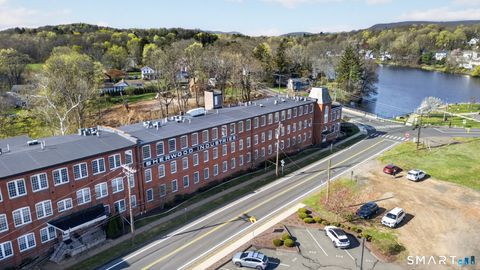 Photo of 10 Main Street #102, Berlin, CT 06037 (MLS # 24168188)