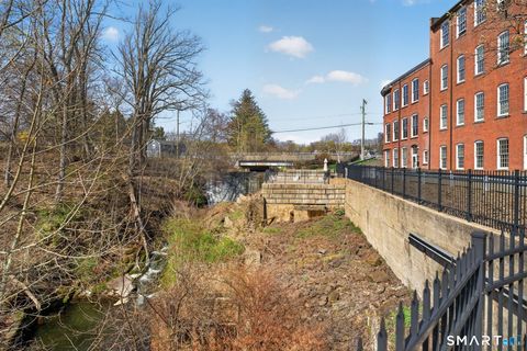 Tiny photo for 10 Main Street #102, Berlin, CT 06037 (MLS # 24168188)