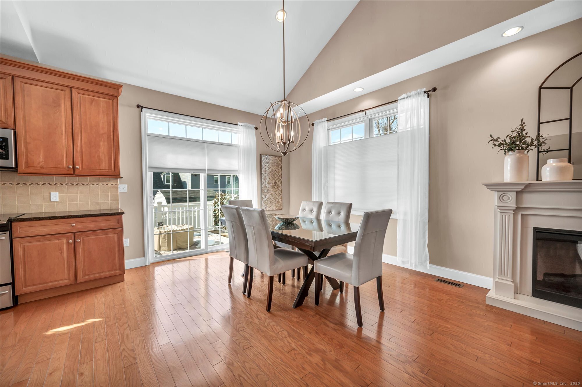 4 Pond View Circle #4, North Haven, Connecticut image 7