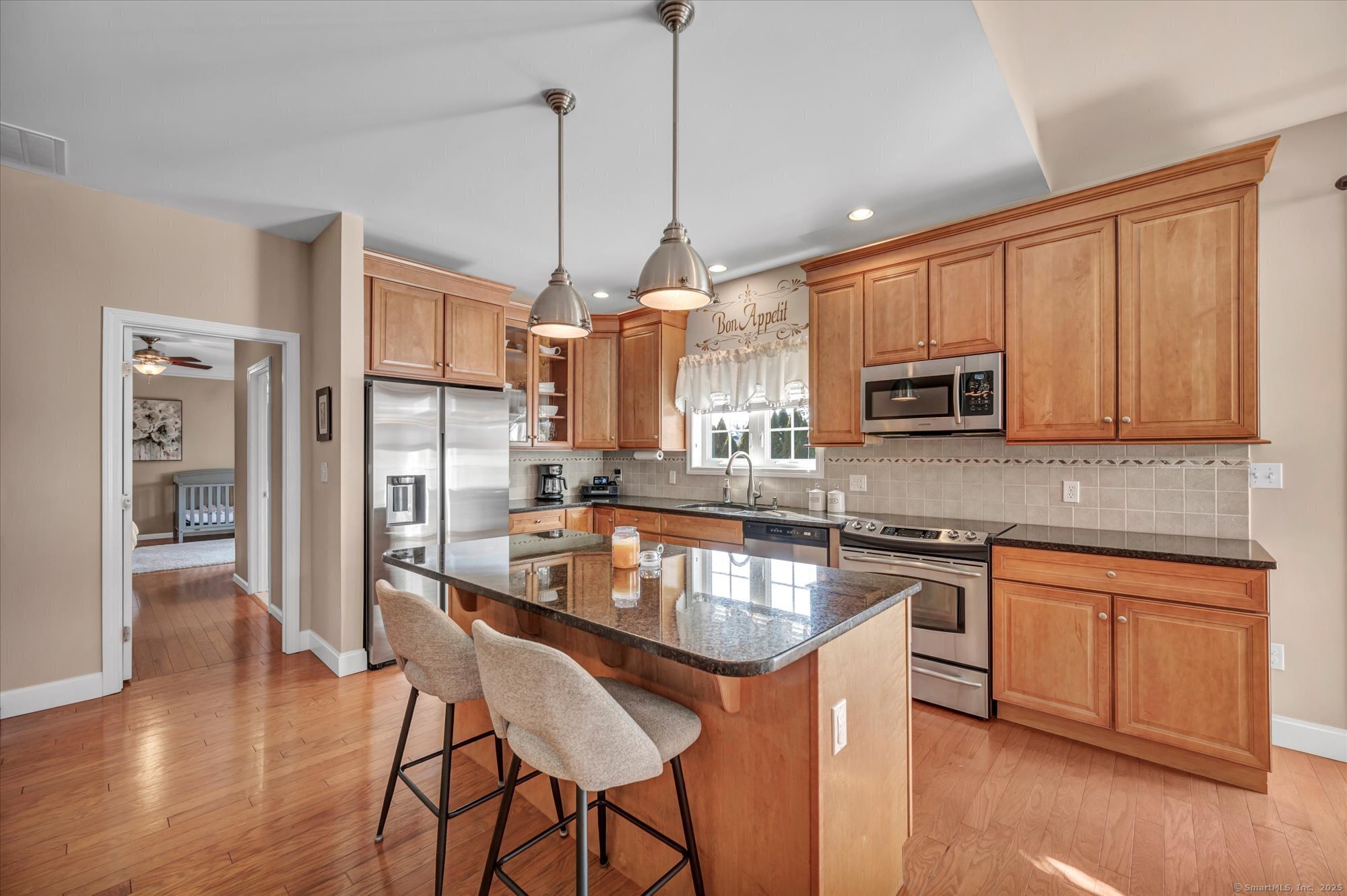 4 Pond View Circle #4, North Haven, Connecticut image 9
