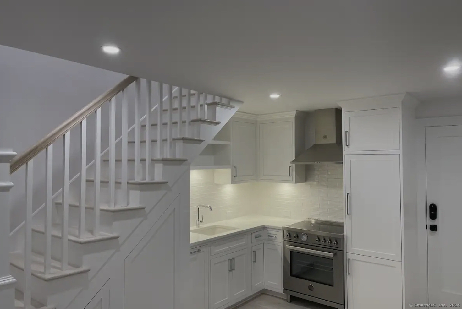 276 Bruce Park Avenue