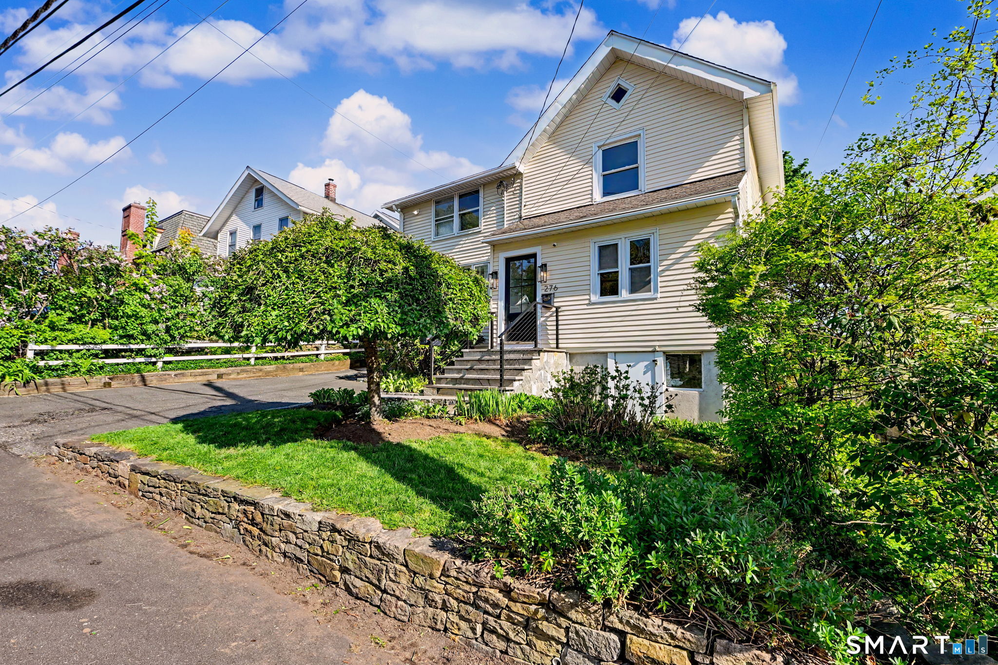 276 Bruce Park Avenue