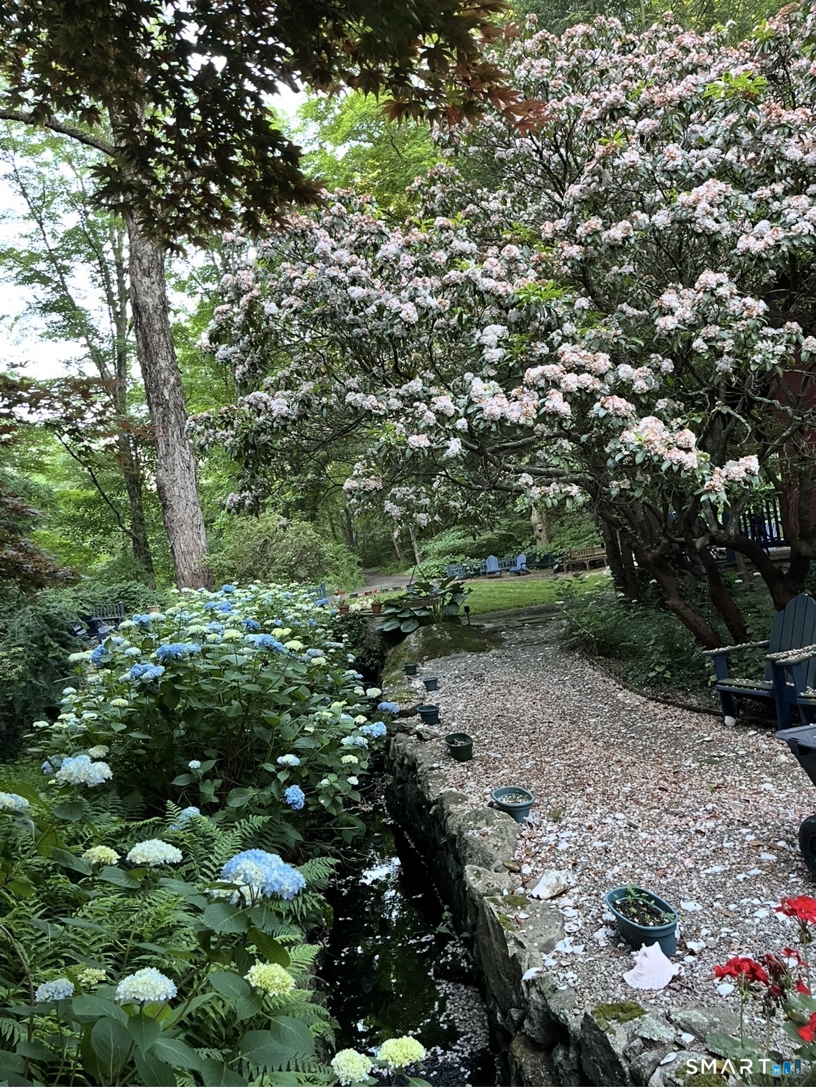 1566 Long Ridge Road