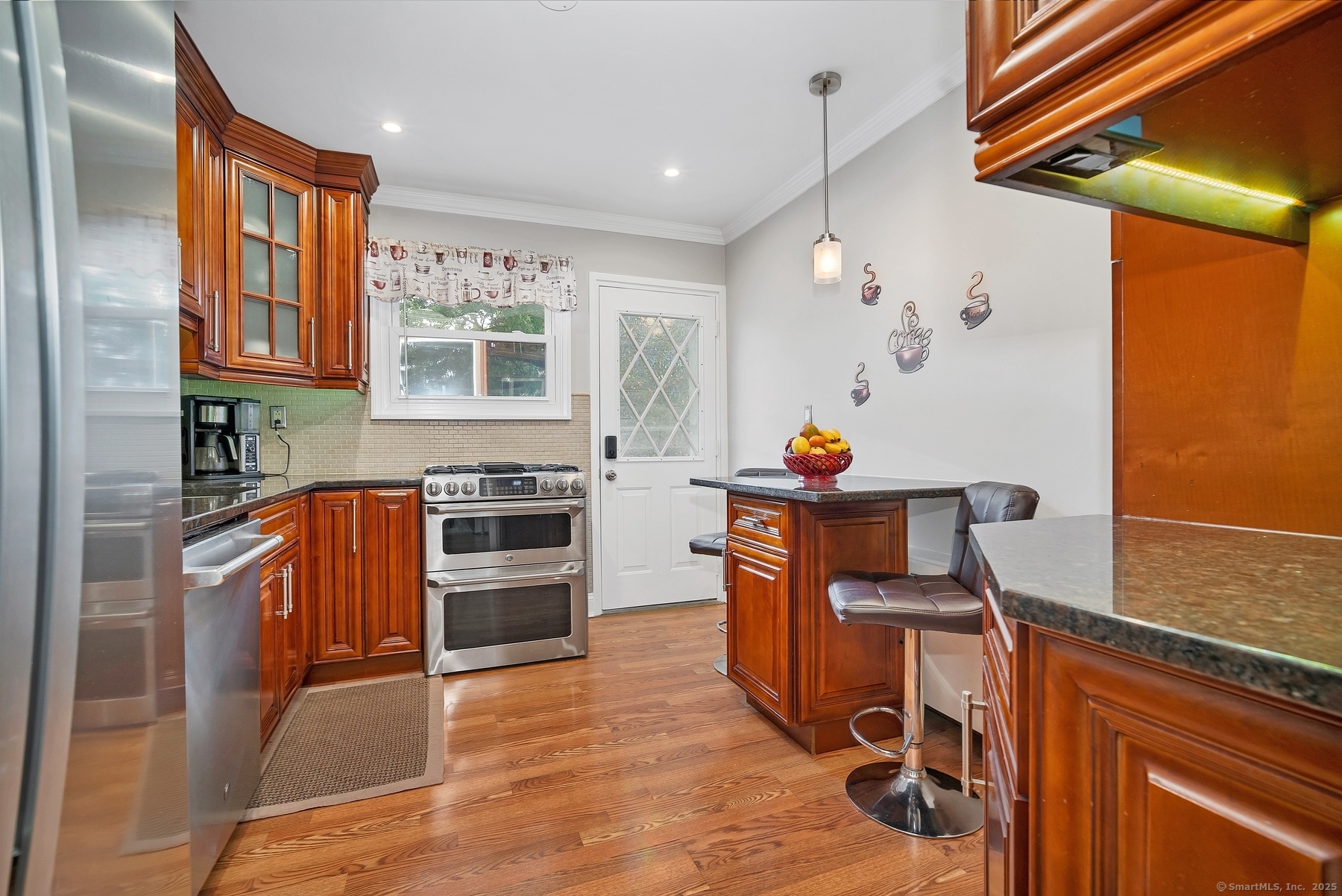32 Courtland Avenue, Stamford, Connecticut image 7