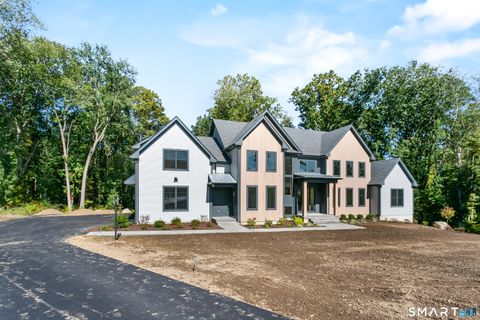 Photo of 110 porters hill Road, Trumbull, CT 06611 (MLS # 24155322)