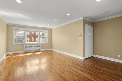 Tiny photo for 236 Glenbrook Road #13A, Stamford, CT 06906 (MLS # 24155940)