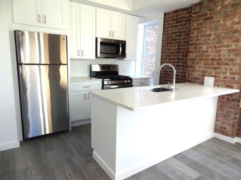 Tiny photo for 2806 Fairfield Avenue #103, Bridgeport, CT 06605 (MLS # 24145580)