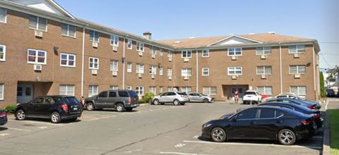 Multifamily For Rent - 64 Mckinley Avenue #B8<br/> Bridgeport, CT 06606