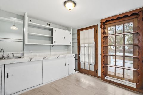 Tiny photo for 587 Third Avenue, West Haven, CT 06516 (MLS # 24138039)