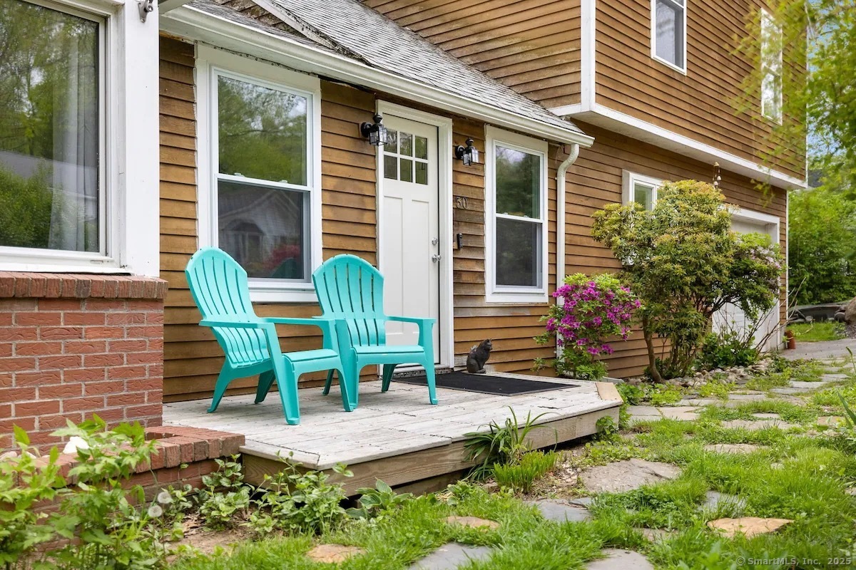 East Haddam, Connecticut 06415, United States, 3 Bedrooms Bedrooms, ,2 BathroomsBathrooms,Residential,Active,150673