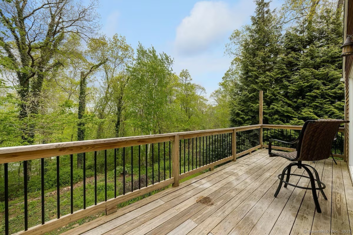 East Haddam, Connecticut 06415, United States, 3 Bedrooms Bedrooms, ,2 BathroomsBathrooms,Residential,Active,150673
