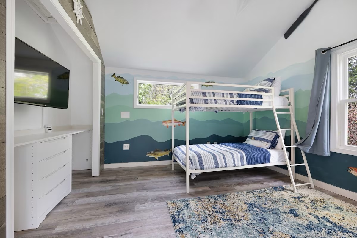 East Haddam, Connecticut 06415, United States, 3 Bedrooms Bedrooms, ,2 BathroomsBathrooms,Residential,Active,150673