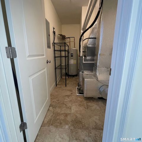 Tiny photo for 157 W Main Street #4, East Lyme, CT 06357 (MLS # 24155394)