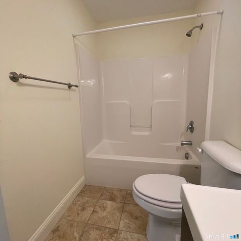 Tiny photo for 157 W Main Street #4, East Lyme, CT 06357 (MLS # 24155394)