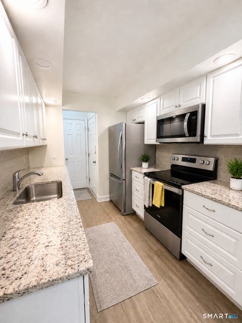 Tiny photo for 11 Chatham Court, Brookfield, CT 06804 (MLS # 24196186)