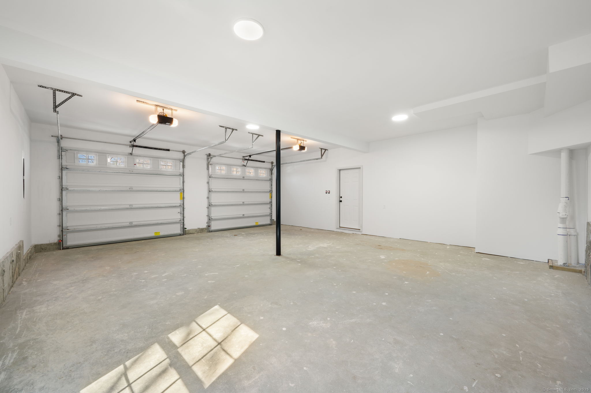 74 N Wawecus Hill Road, Norwich, Connecticut image 31