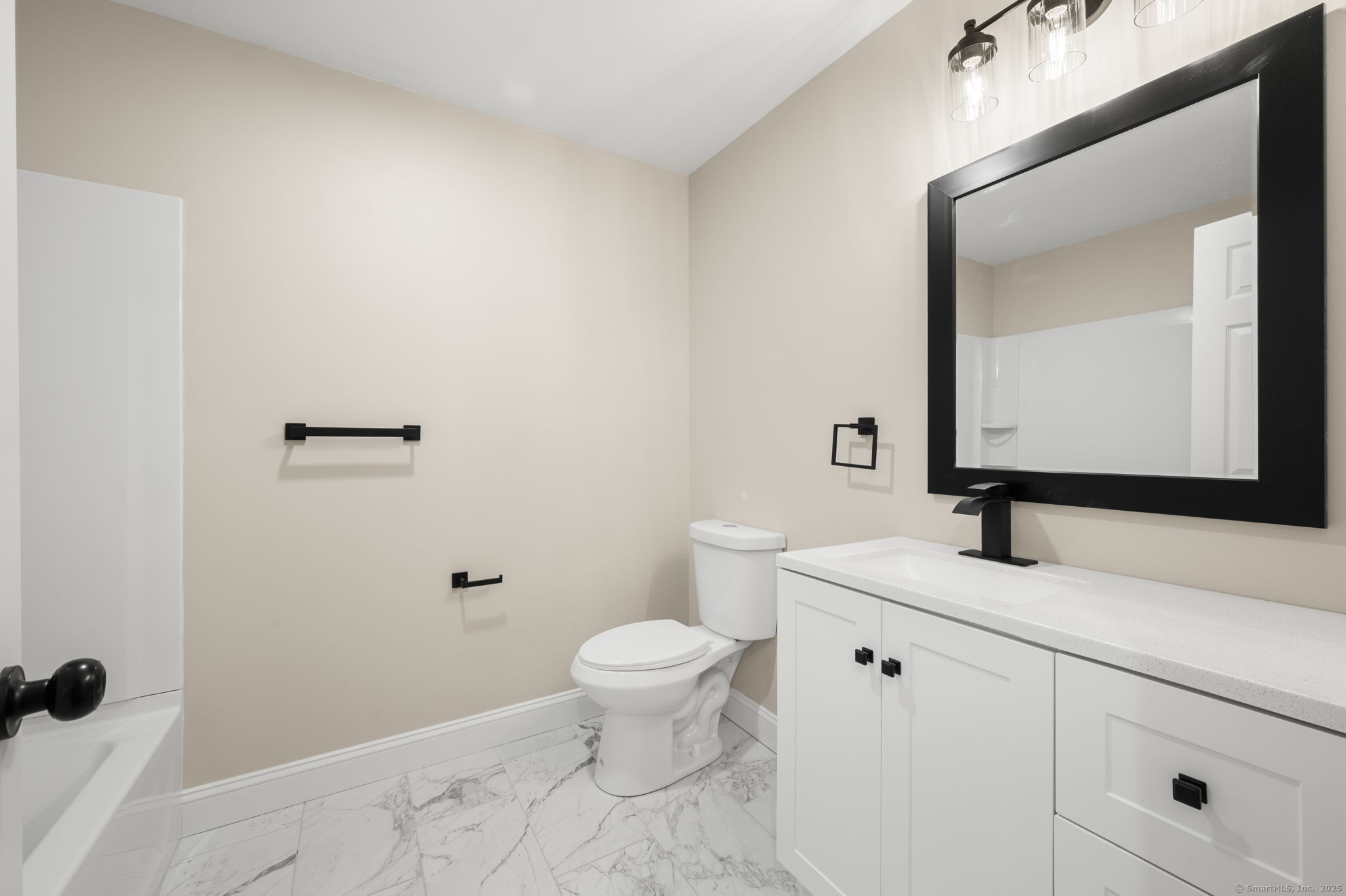 74 N Wawecus Hill Road, Norwich, Connecticut image 13