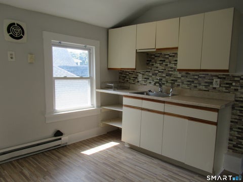 Photo of 81 Jetland Street #3, Bridgeport, CT 06605 (MLS # 24216280)
