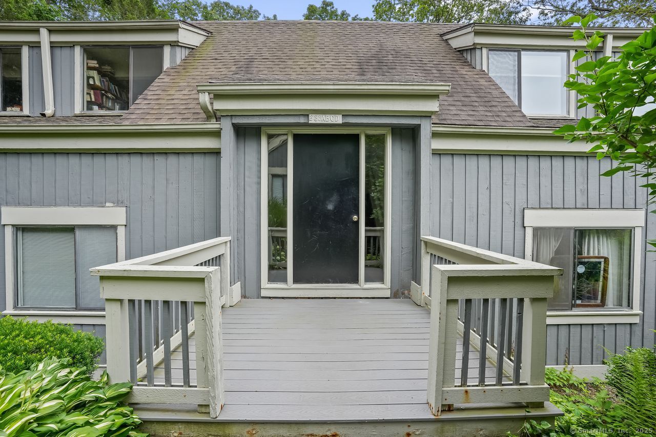 Property for Sale at Heritage Village D, Southbury, Connecticut - Bedrooms: 2 
Bathrooms: 2 
Rooms: 5  - $237,900