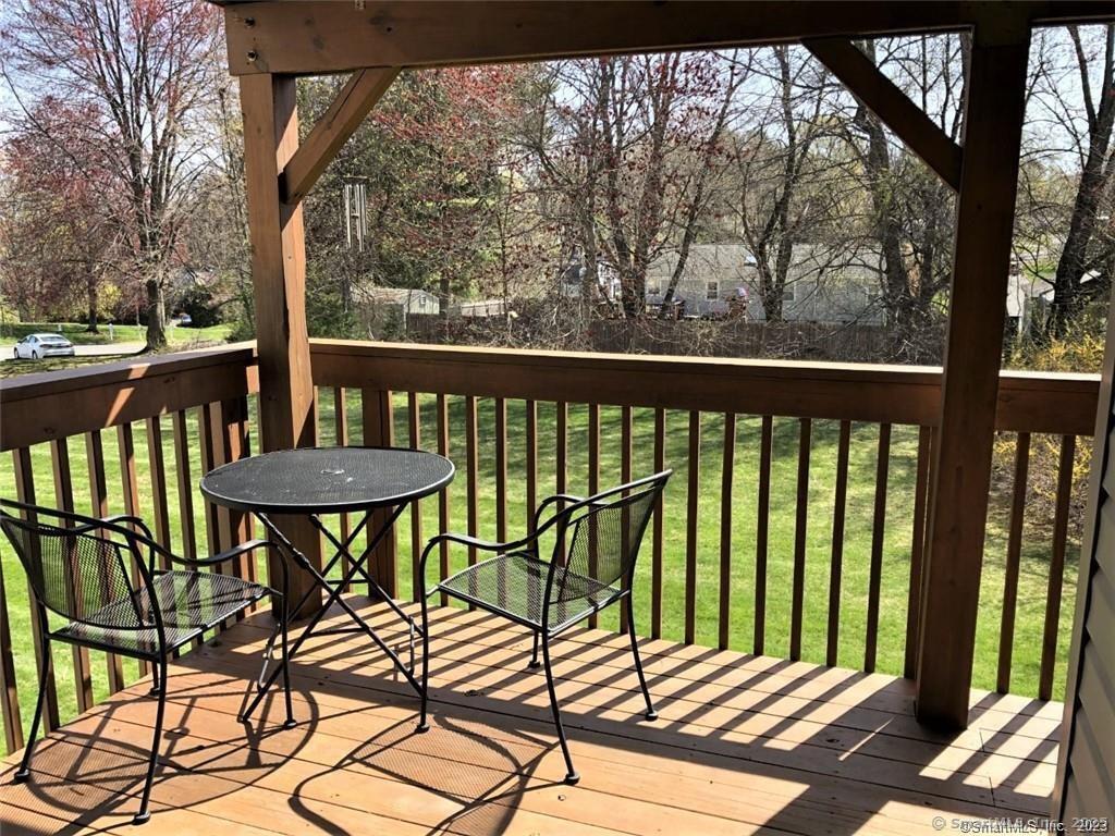 Rocky Hill, Connecticut 06067, United States, 2 Bedrooms Bedrooms, ,2 BathroomsBathrooms,Residential,Pending,185361