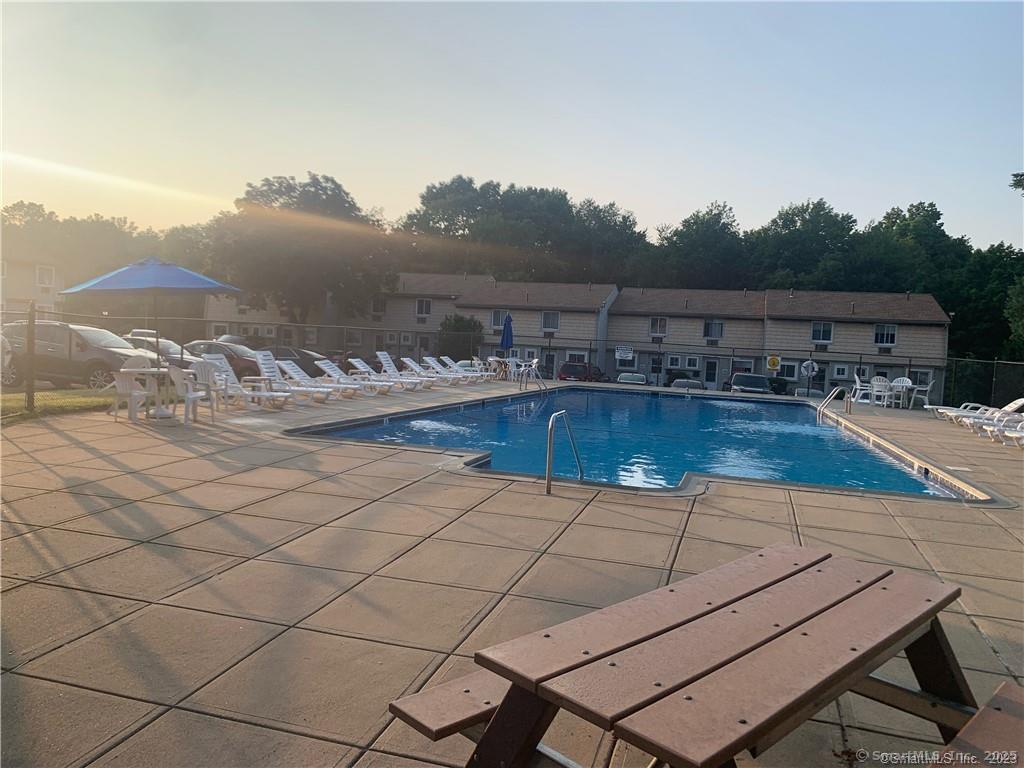 Rocky Hill, Connecticut 06067, United States, 2 Bedrooms Bedrooms, ,2 BathroomsBathrooms,Residential,Pending,185361 Rocky Hill, Connecticut 06067, United States, 2 Bedrooms Bedrooms, ,2 BathroomsBathrooms,Residential,Pending,185361