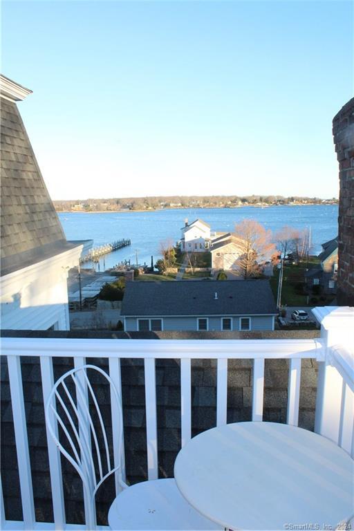 Rental Property at 51 Front Street 3rd Floor, Groton, Connecticut - Bedrooms: 2 
Bathrooms: 1 
Rooms: 4  - $2,400 MO.