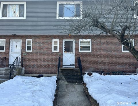 2 Camelot Drive 4 Bloomfield CT 06002