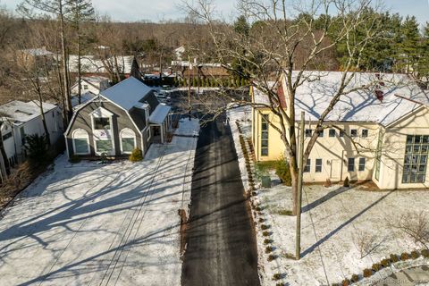 Tiny photo for 250 Main Street #4, Farmington, CT 06085 (MLS # 24143545)