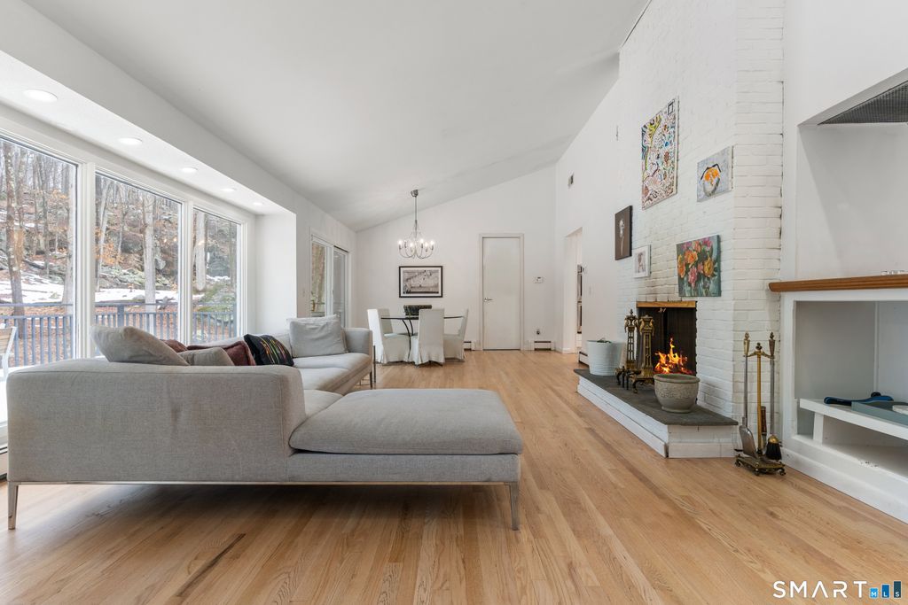 Photo of 26 Hill Farm Road, Weston, CT 06883 (MLS # 24158796)