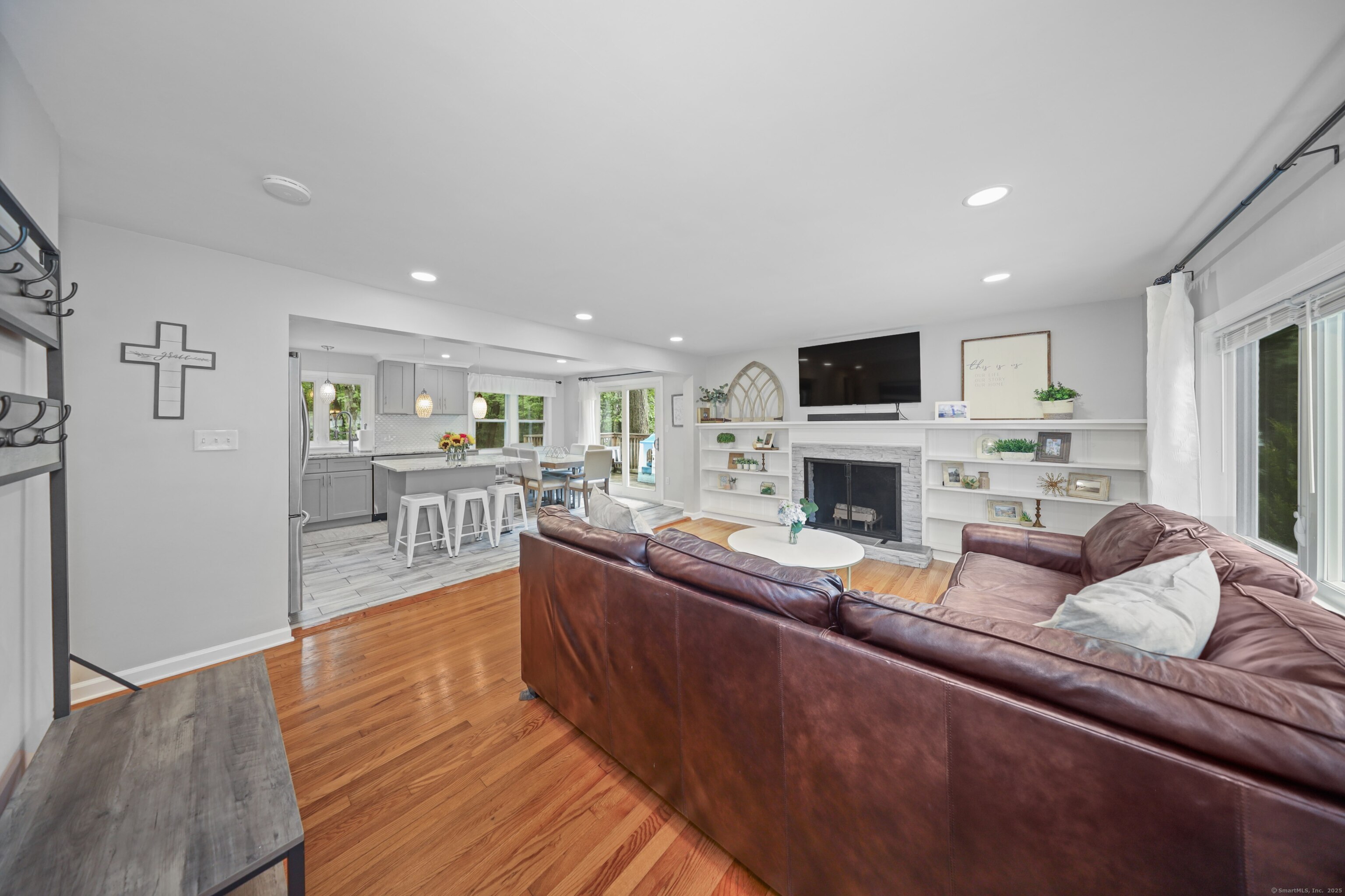 23 Junior Road