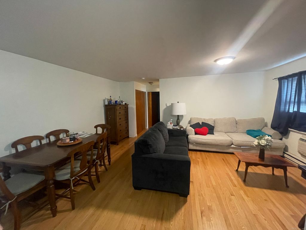 Photo of 24 Merrill Street #APT C4, Hartford, CT 06106 (MLS # 24143861)