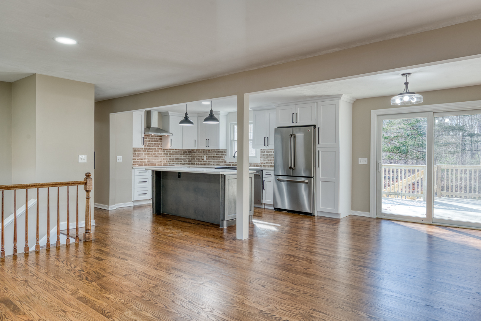 825 Old Hartford Road