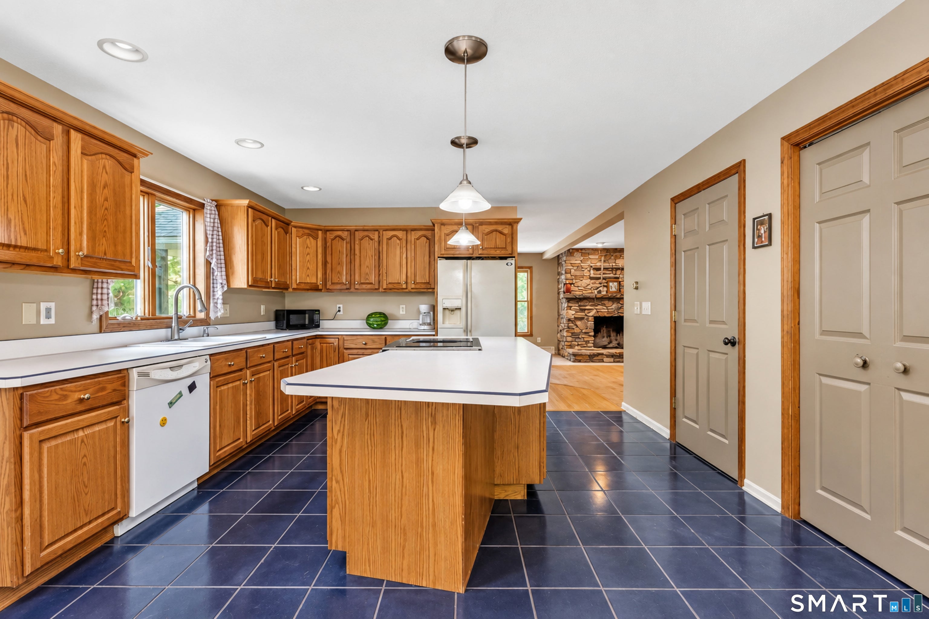1253 Marion Road