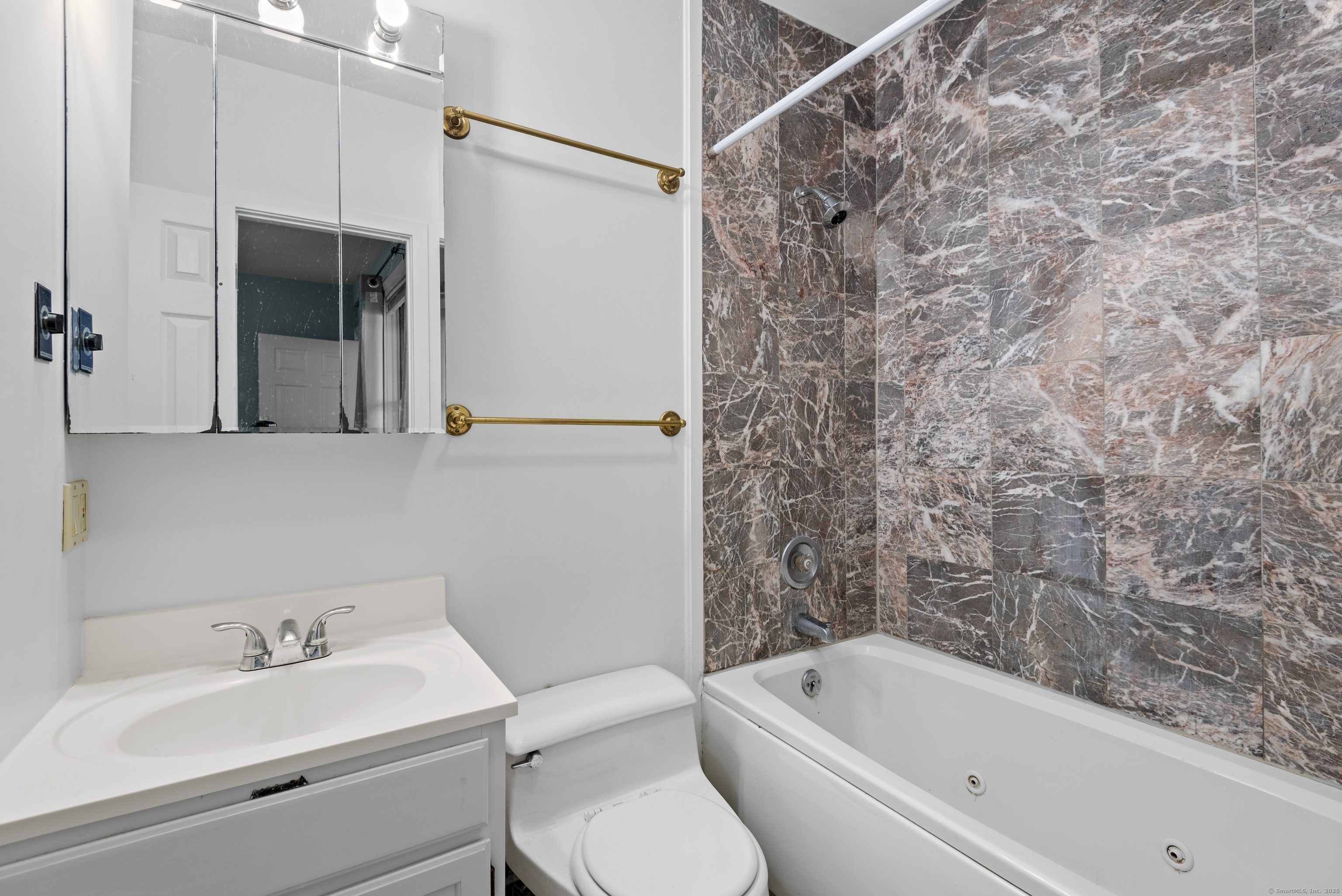 12 Academy Street #APT 3B, New Haven, Connecticut image 20