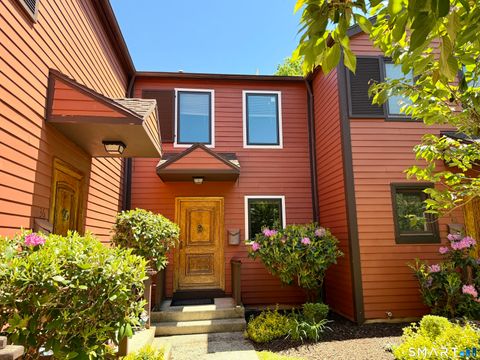 Condo For Sale - 38 Courtland Drive #38<br/> Groton, CT 06340