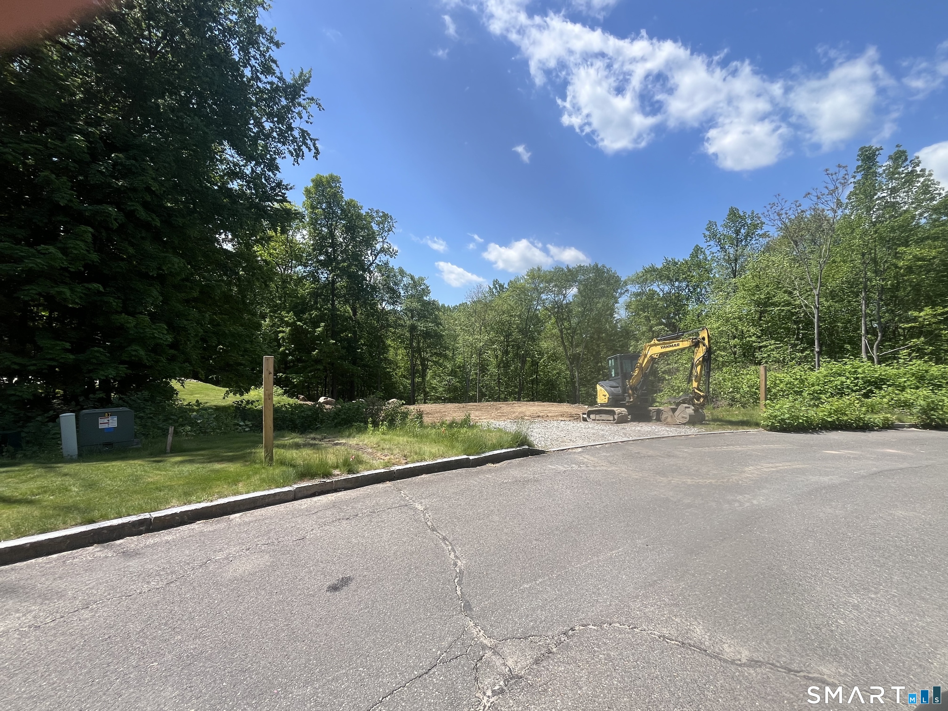 75 Gleneagle Road