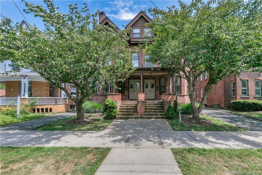 Rental Property at Dwight Street 2, New Haven, Connecticut - Bedrooms: 3 
Bathrooms: 2 
Rooms: 6  - $3,700 MO.