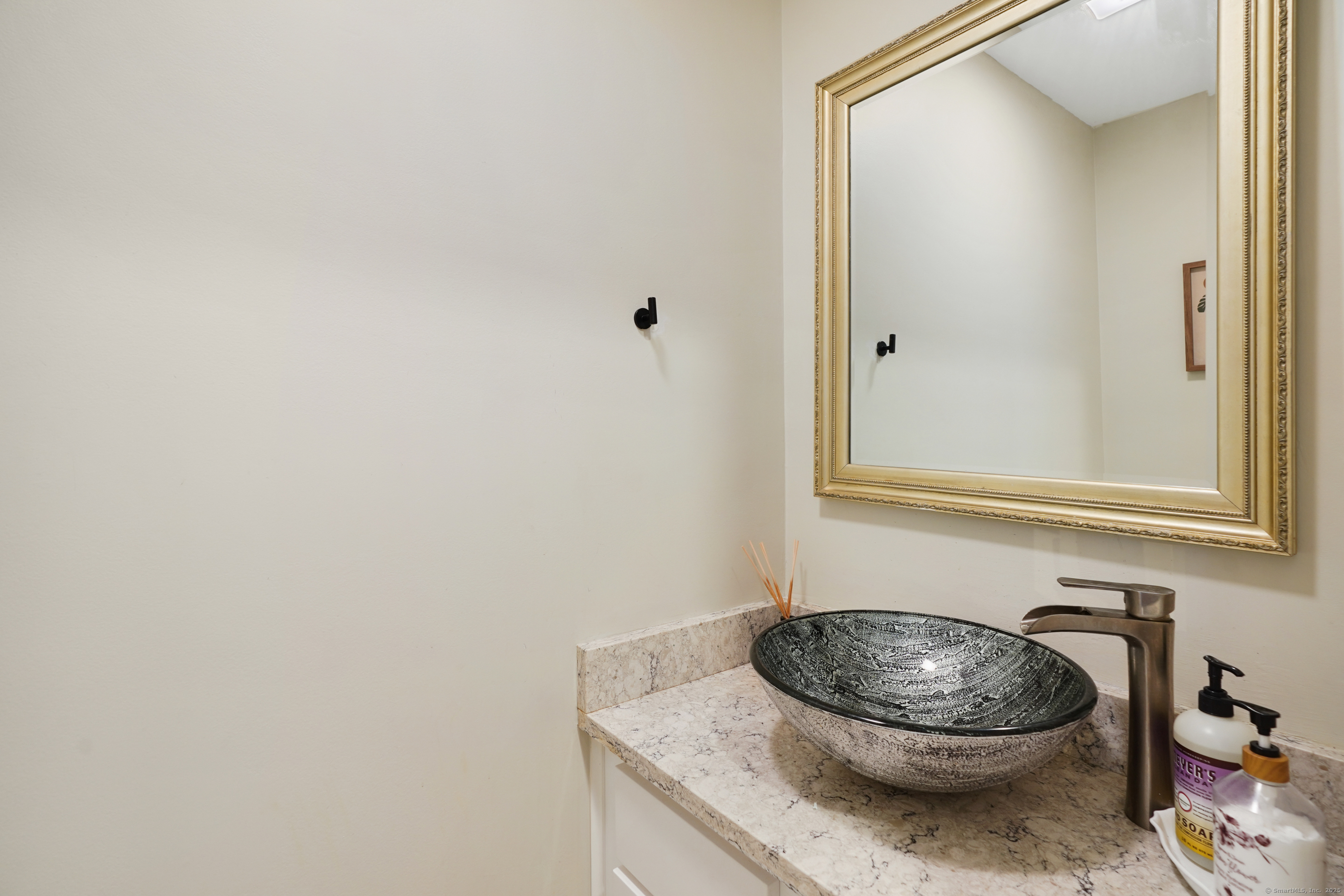 178 Flax Hill #A101, Norwalk, Connecticut image 17