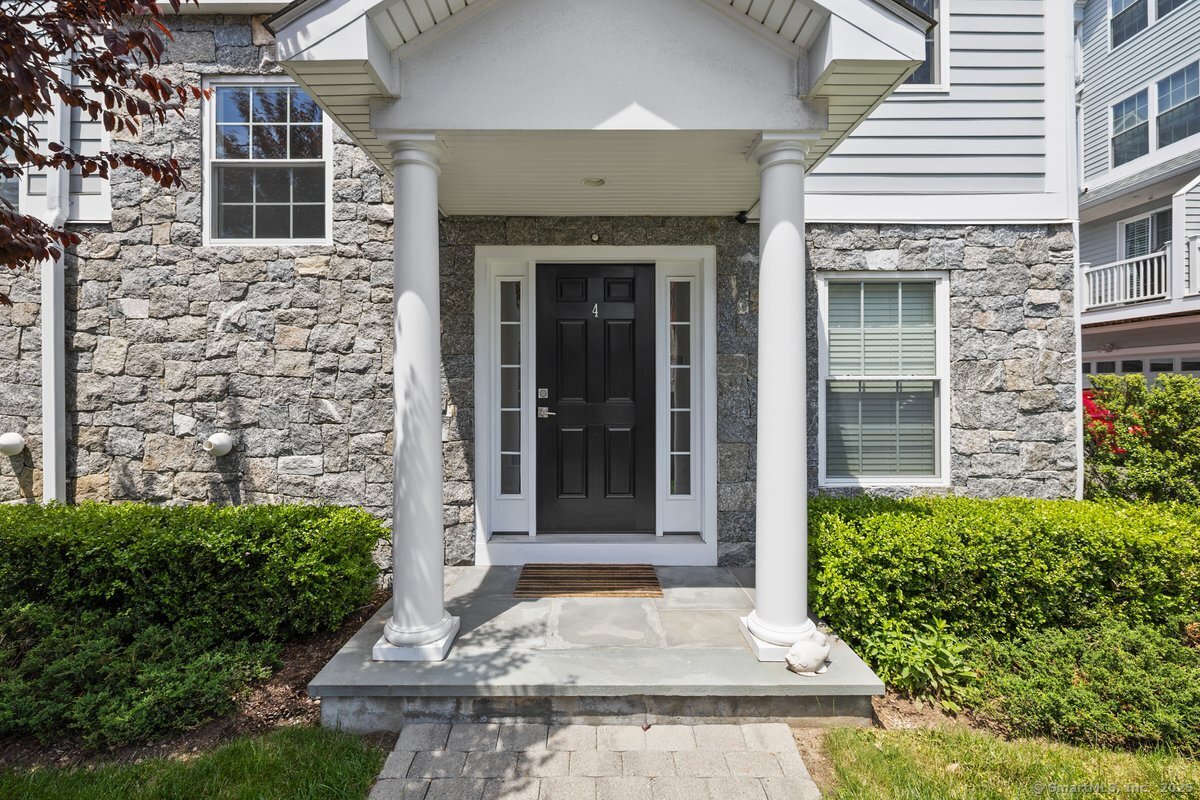 20 3rd Street 4
