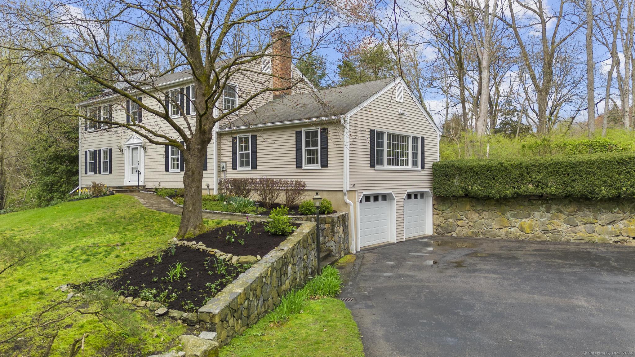Property for Sale at 131 Marvin Ridge Road, New Canaan, Connecticut - Bedrooms: 4 
Bathrooms: 3 
Rooms: 10  - $1,799,000