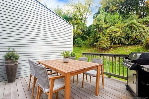Tiny photo for 4 Pond View Drive #4, Brookfield, CT 06804 (MLS # 24132412)