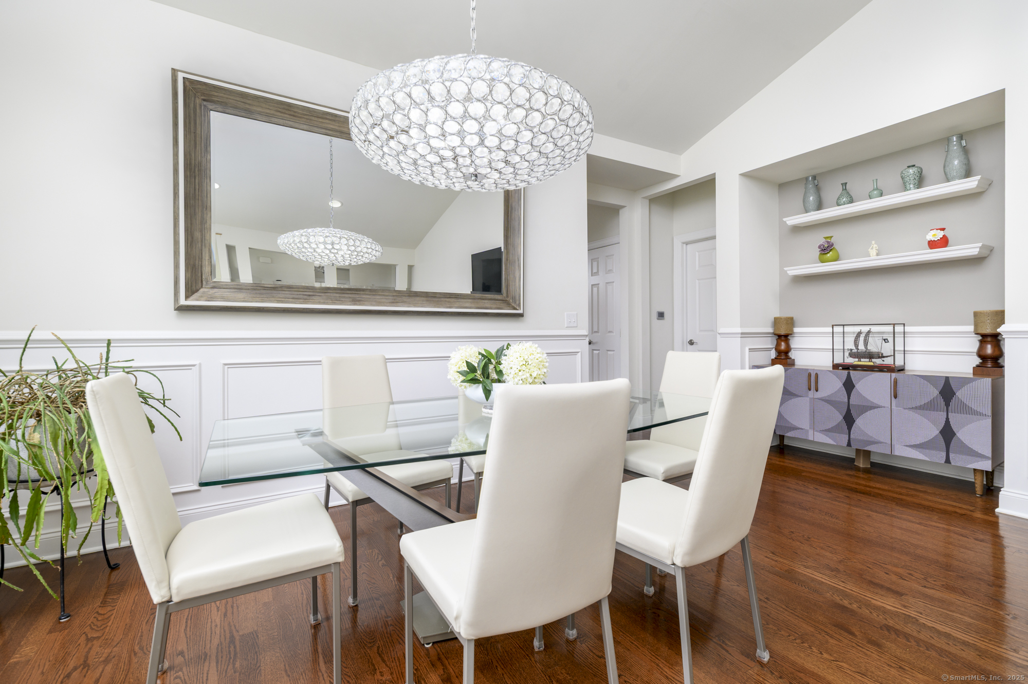 8 Country View Road 8